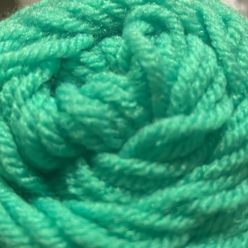 Yarn - Picture 2 of 4